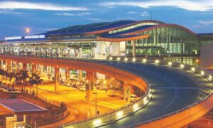 SGN Airport Hatchback transfer to HCMC