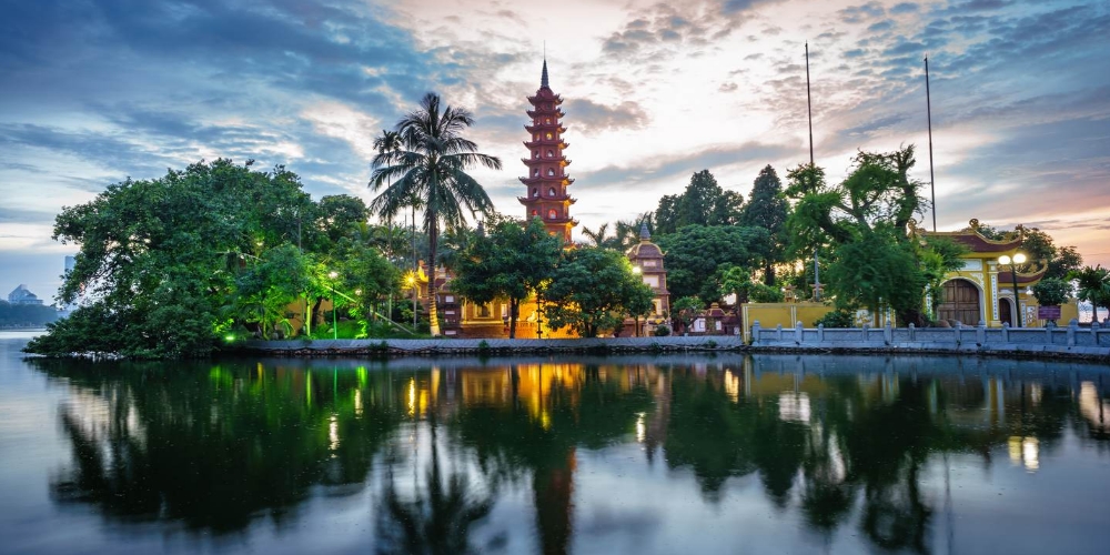 Hanoi Tran Quoc pagoda. Personalized SUV Driver Service