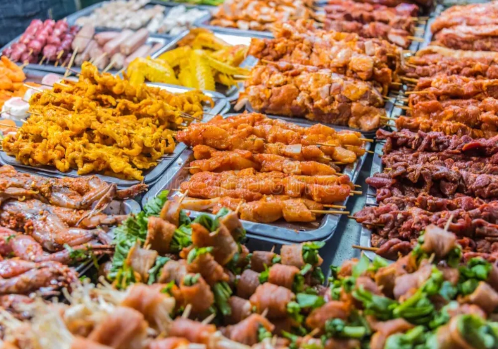 Exploring the Vibrant World of Vietnam Street Food