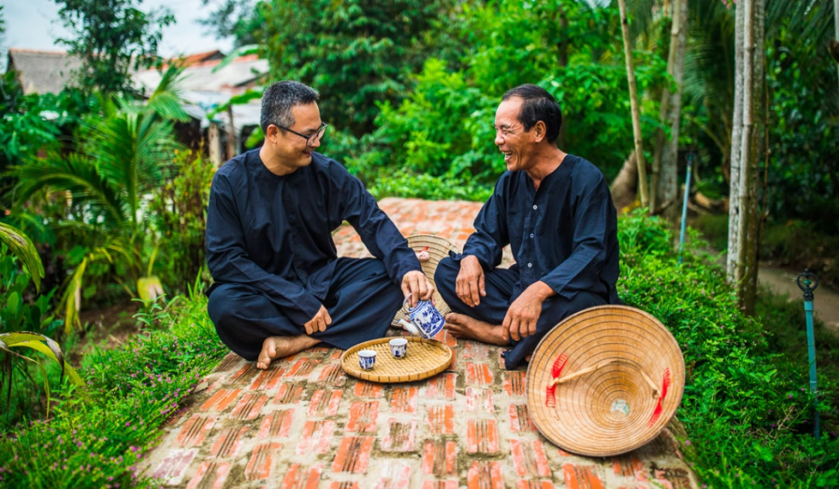 Cultural Etiquette in Vietnam: What Every Traveler Should Know